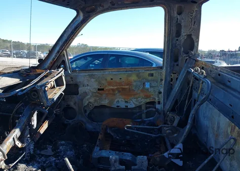 2004 Chevrolet Silverado 1500 из США, поврежденный, VIN 1GCEC14V64Z167098